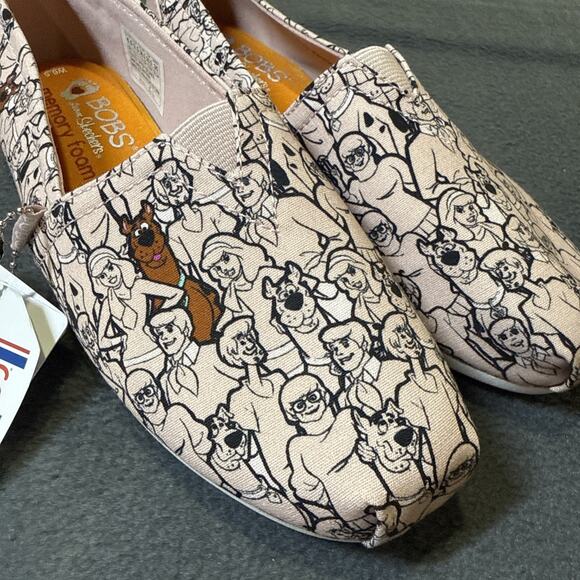Bobs Skechers Scooby Doo Slip On Size 6 1/2 - Picture 2 of 8